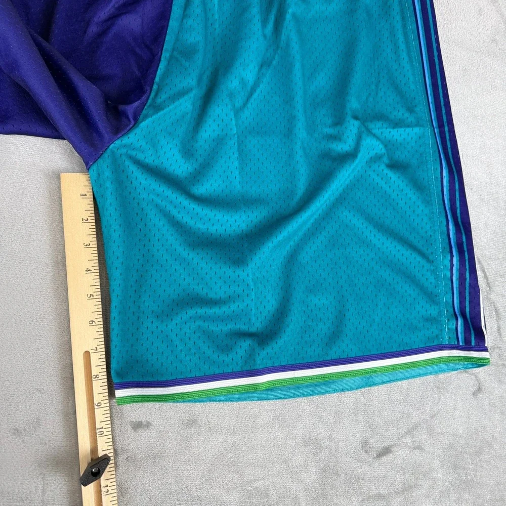Charlotte Hornets Mitchell Ness Split Swingman Shorts Mens 3XLB Teal Purple NWT